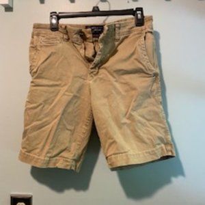 American Eagle shorts size 30